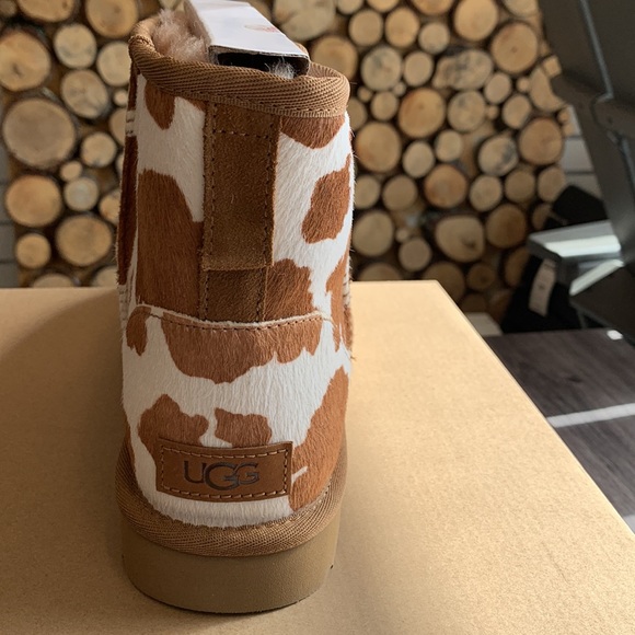 UGG classic mini cow print - Picture 4 of 5